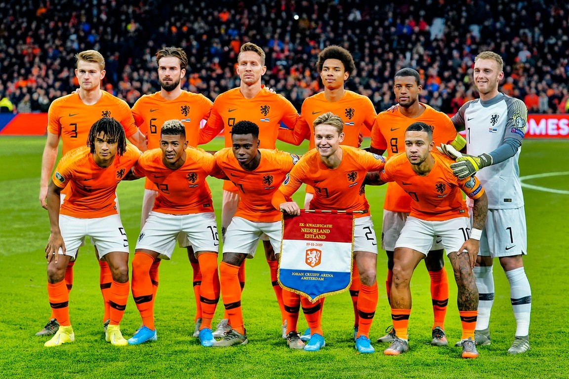 Stationair overloop bereiden Schuurs meest opvallende naam in voorselectie Nederlands elftal - Voetbal  International