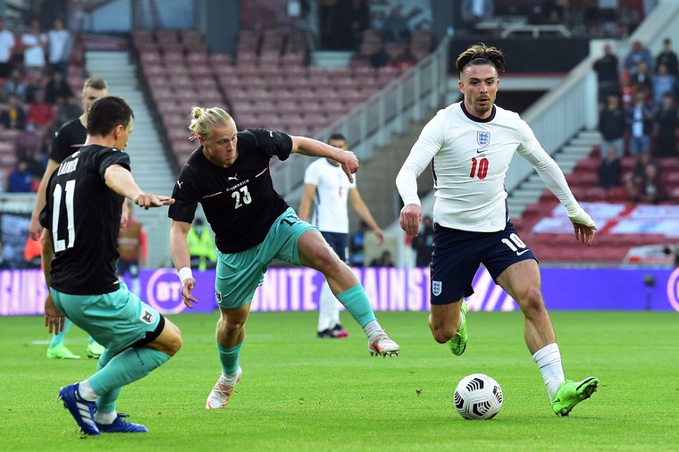 publiek last schaal Oranje-opponent Oostenrijk maakt slechte beurt tegen B-keus Engeland -  Voetbal International